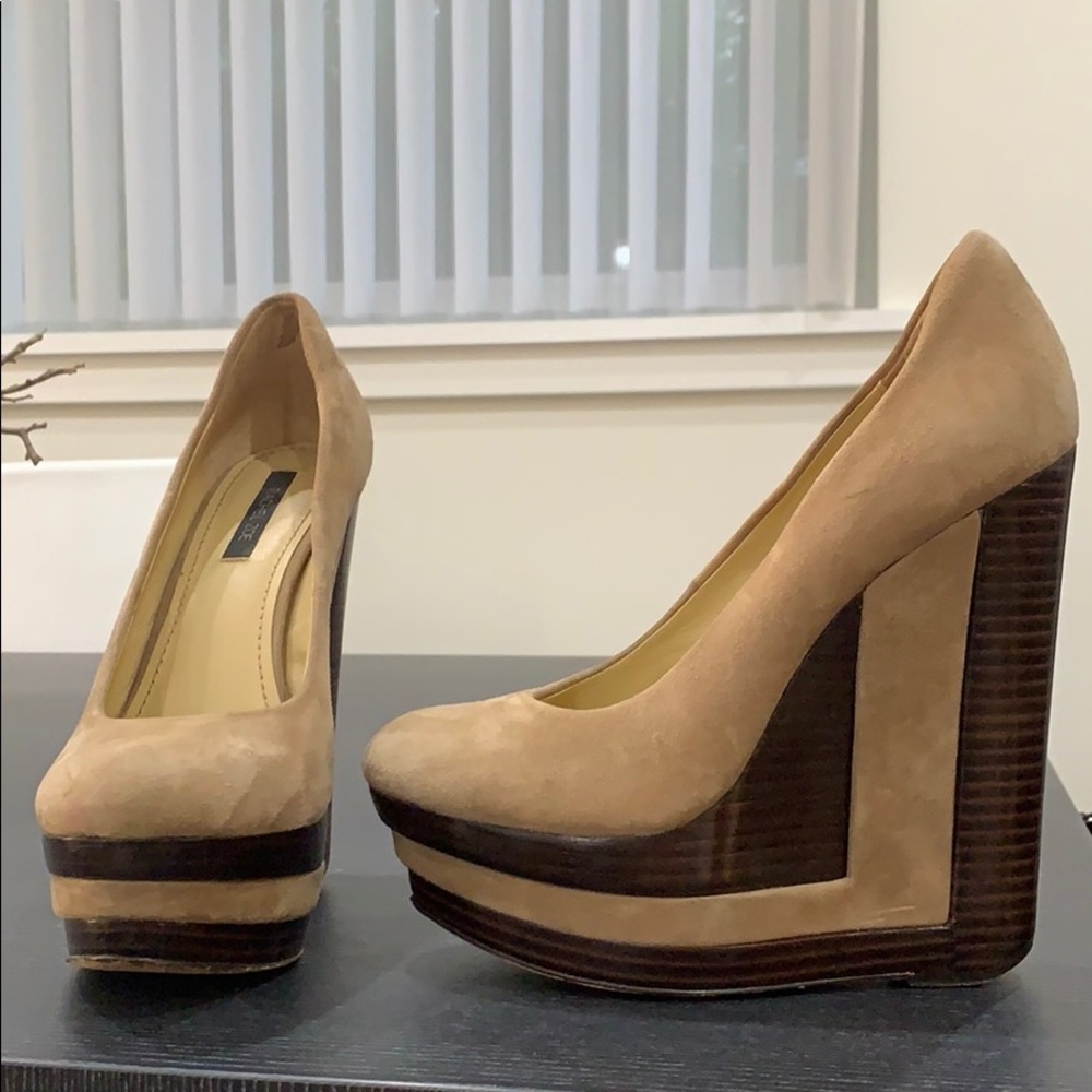 gorgeous Rachel Zoe tan suede, faux wood wedge